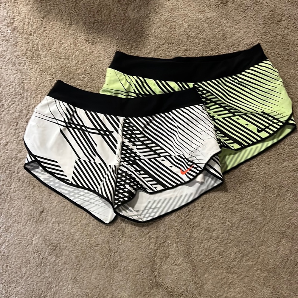 Nike tennis shorts